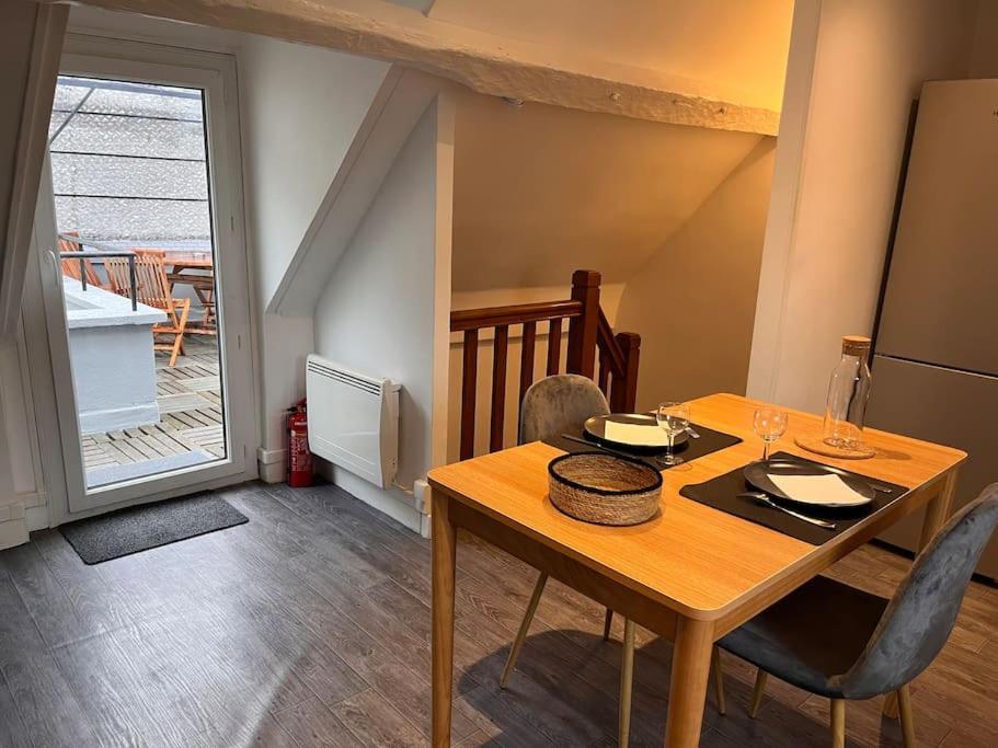 Appartement Avec Terrasse En Plein Coeur De Vernon Vernon  Zewnętrze zdjęcie